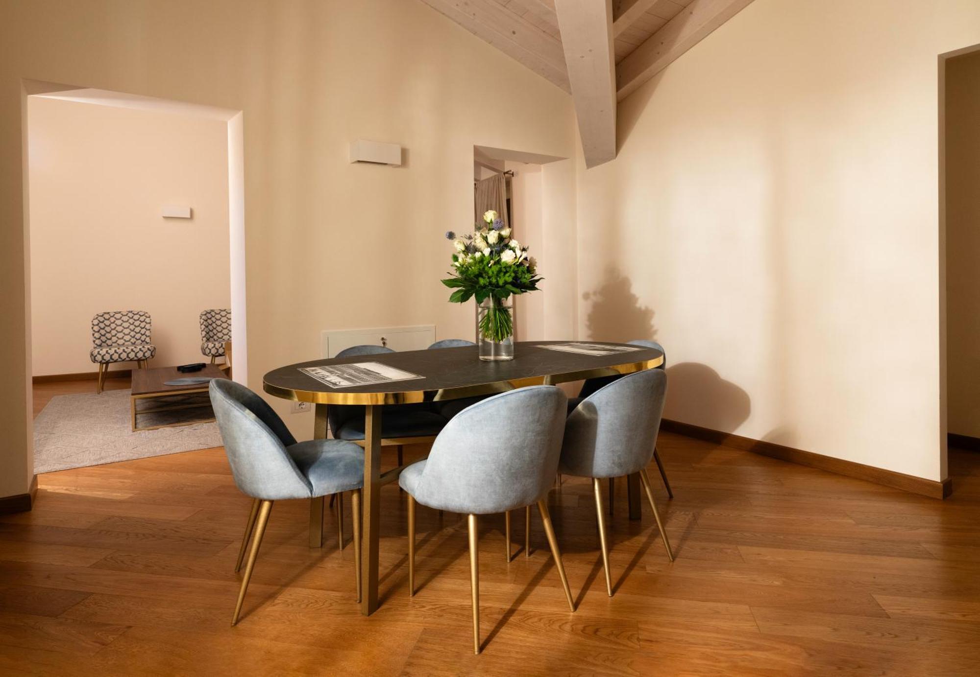 The Seven Residence Genoa Luaran gambar