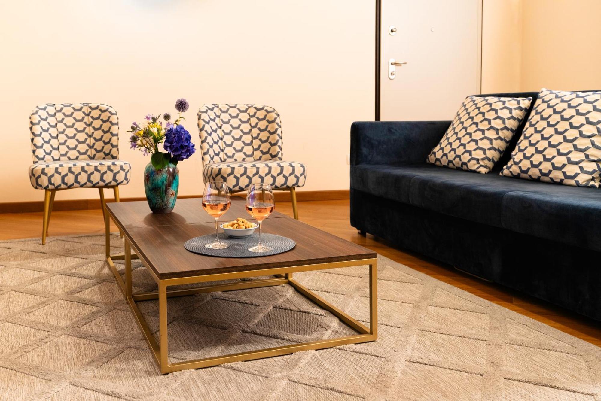 The Seven Residence Genoa Luaran gambar